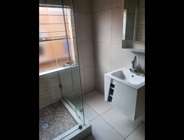 2 BEDROOM TOWNHOUSE FOR SALE IN HONEY PARK